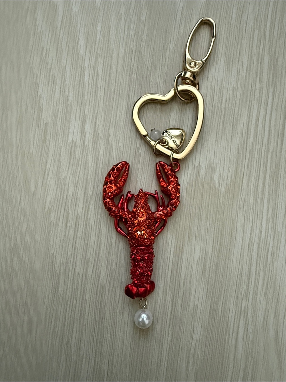 Betsey Johnson Gold Heart Charm Keychain with Pearl Accent - Picture 1 of 8